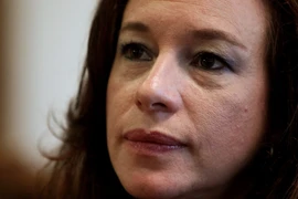 Bộ trưởng Quốc phòng Ecuador Espinosa bất ngờ đệ đơn từ chức 