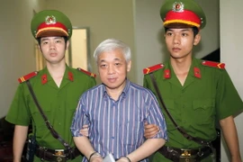 Mâu thuẫn trong lời khai của các bị cáo ở phiên xét xử "bầu" Kiên