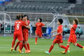ASIAD 17: Tuyển nữ Việt Nam hạ Thái Lan nhờ sức mạnh ý chí 
