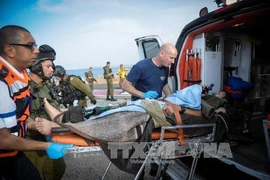 Một binh sỹ Israel bị thương trong vụ nổ bom ở cao nguyên Golan. (Nguồn: THX/TTXVN)