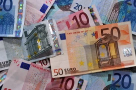 Ủy ban châu Âu quyết định giải ngân 500 triệu euro cho Ukraine 