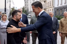 Tổng thư ký NATO Mark Rutte và Tổng thống Zelensky. (Ảnh: NATO)