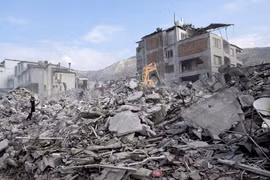 Cảnh đổ nát sau trận động đất tại Antakia, Hatay, Thổ Nhĩ Kỳ, ngày 11/2/2023. (Ảnh: AFP/TTXVN)