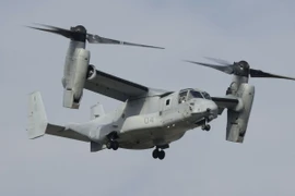 Máy bay vận tải quân sự MV-22 Osprey vận hành gần căn cứ không quân Mỹ ở Futenma, tỉnh Okinawa, Nhật Bản (Ảnh: Kyodo/TTXVN)
