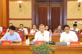 Tổng Bí thư, Chủ tịch nước Tô Lâm phát biểu chỉ đạo cuộc họp. (Ảnh: Trí Dũng/TTXVN)