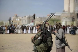 Các tay súng Houthi tại Sanaa, Yemen. (Nguồn: AP)