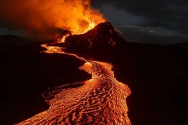 Đây là đợt phun trào núi lửa thứ 6 ở khu vực này kể từ tháng 12/2023.. (Ảnh: Getty Images)