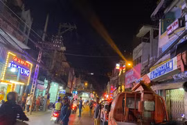 Thành phố Hồ Chí Minh: Hỏa hoạn tại căn nhà trong hẻm khiến một bé trai tử vong