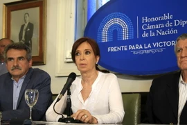 Cựu Tổng thống và Thượng nghị sỹ Cristina Fernandez. (Nguồn: AFP/TTXVN) 