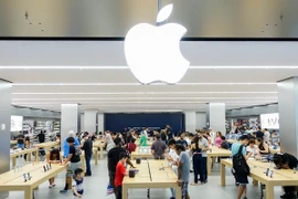 Tại một gian hàng của Apple ở New York, Mỹ ngày 2/8. (Nguồn: THX/ TTXVN)