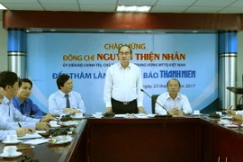 Chủ tịch Ủy ban Trung ương Mặt trận Tổ quốc Việt Nam Nguyễn Thiện Nhân phát biểu ý kiến chỉ đạo kết luận buổi làm việc. (Ảnh: Nguyễn Dân/TTXVN)