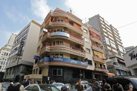 Lực lượng an ninh Liban trong chiến dịch đột kích các cửa hàng chuyển tiền và thu đổi ngoại tệ tại thủ đô Beirut ngày 8/3. Ảnh minh họa. (Nguồn: AFP/TTXVN)