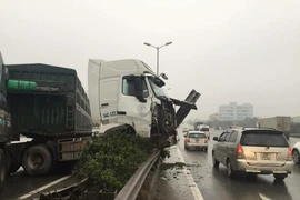 Hiện trường vụ tai nạn. (Ảnh: TTXVN phát)