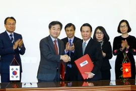 Quang cảnh lễ ký. (Ảnh: An Đăng/TTXVN)