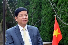 Đại sứ Việt Nam tại Nhật Bản Nguyễn Quốc Cường trả lời phỏng vấn. (Ảnh: Nguyễn Tuyến-Thành Hữu/Vietnam+)