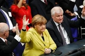 Thủ tướng Đức Angela Merkel bỏ phiếu bầu Tổng thống nhiệm kỳ 2017-2022 tại Berlin. (Nguồn: AFP/TTXVN)