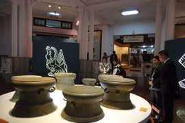 Ngắm nhìn hơn 270 hiện vật văn hóa Đông Sơn ở Thủ đô Hà Nội