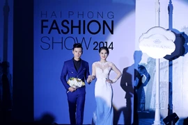 Đa dạng các sắc màu thời trang tại Hải Phòng Fashion Show 2014