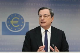 ECB cảnh giác trước nguy cơ giảm phát trong Eurozone