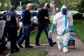 Mỹ thành lập đội phản ứng nhanh đối phó dịch bệnh Ebola