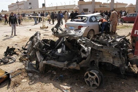 Đánh bom liều chết nhằm vào trụ sở của quốc hội Libya