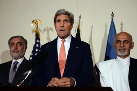 Afghanistan định thời điểm kiểm lại phiếu bầu cử tổng thống 