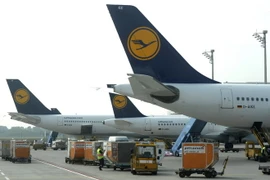 Giao thông Đức hỗn loạn vì đình công hàng không và đường sắt