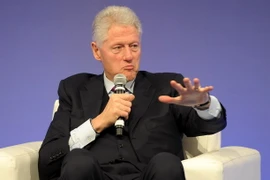 [Video] Ông Clinton chỉ trích Trung Quốc về chính sách Biển Đông 