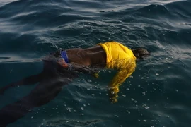 17 người nhập cư bất hợp pháp thiệt mạng ngoài khơi Italy