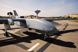 Pháp-Đức đề xuất điều máy bay không người lái tới Ukraine