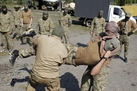 [Photo] Cuộc tập trận quốc tế "Đinh ba thần tốc" tại Ukraine