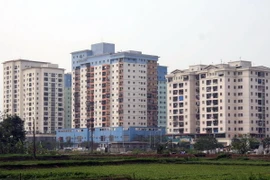 Khẩn trương khắc phục lún nứt nguy hiểm tại chung cư Đền Lừ 2