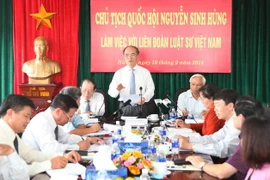 "Nâng cao địa vị pháp lý của luật sư trong tiến trình tố tụng"