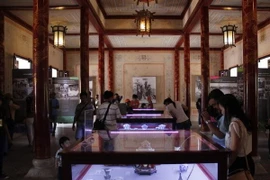 Triển lãm báu vật Hoàng cung tại Đại nội dịp Festival Huế
