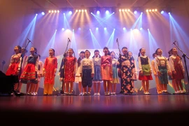 Đài KBS tổ chức buổi ca nhạc cho người Việt tại Hàn Quốc