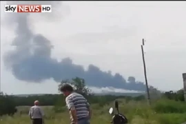 Ukraine thông báo đóng không phận trên vùng chiến sự 