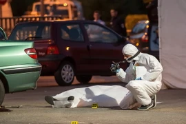 Xả súng tại Pháp, một gia đình ba người bị thiệt mạng