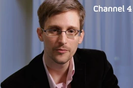 Nga gia hạn tạm trú cho Edward Snowden thêm ba năm