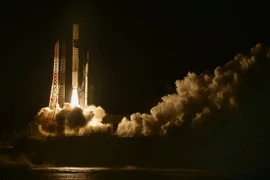 Nhật Bản có kế hoạch thành lập lực lượng giám sát vũ trụ