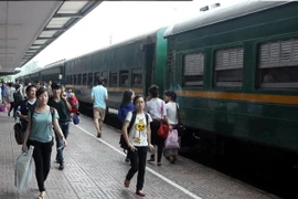 Tăng đôi tàu chạy tuyến Hà Nội-Đồng Hới và ngược lại