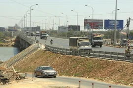 Phê bình chủ đầu tư, nhà thầu dự án nâng cấp quốc lộ qua Đồng Nai