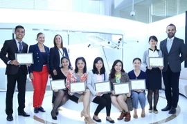 Etihad Airways ký thỏa thuận ưu đãi với 6 công ty lữ hành Việt