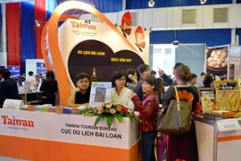 Khai mạc Hội chợ Du lịch quốc tế tôn vinh di sản Việt Nam