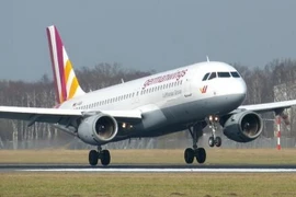 Máy bay của hãng Germanwings hạ cánh khẩn cấp tại Venice