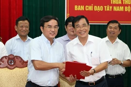 Quang cảnh lễ ký thỏa thuận. (Ảnh: Huy Hùng/Vietnam+)
