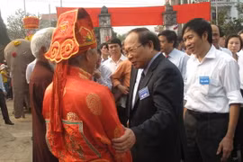 "Phú Thọ cần loại bỏ tục lệ đập trâu đến chết trong lễ hội"