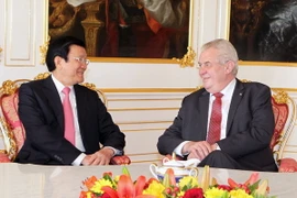 Việt Nam luôn ưu tiên tăng cường quan hệ với Cộng hòa Séc