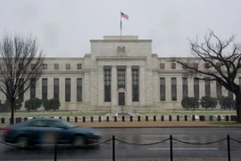 Fed giảm sự lạc quan với đà phục hồi của nền kinh tế Mỹ