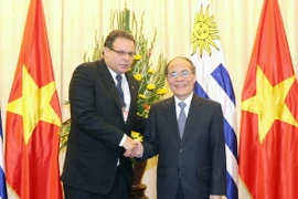 Chủ tịch Quốc hội đón, hội đàm với Chủ tịch Hạ viện Uruguay