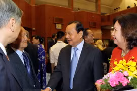 Xuân Quê hương 2015: Họp mặt kiều bào mừng Xuân Ất Mùi 